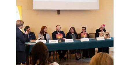 „Będziesz miłował”. Spotkanie w Domu Arcybiskupów Warszawskich 